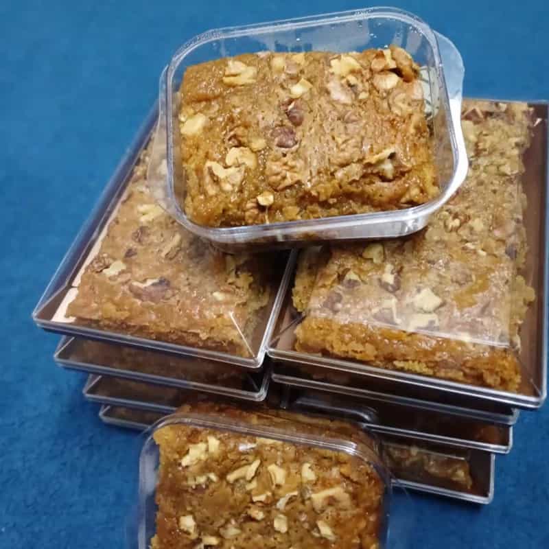 حلوا سنتی دهین طعمی خاص برای دورهمی ها